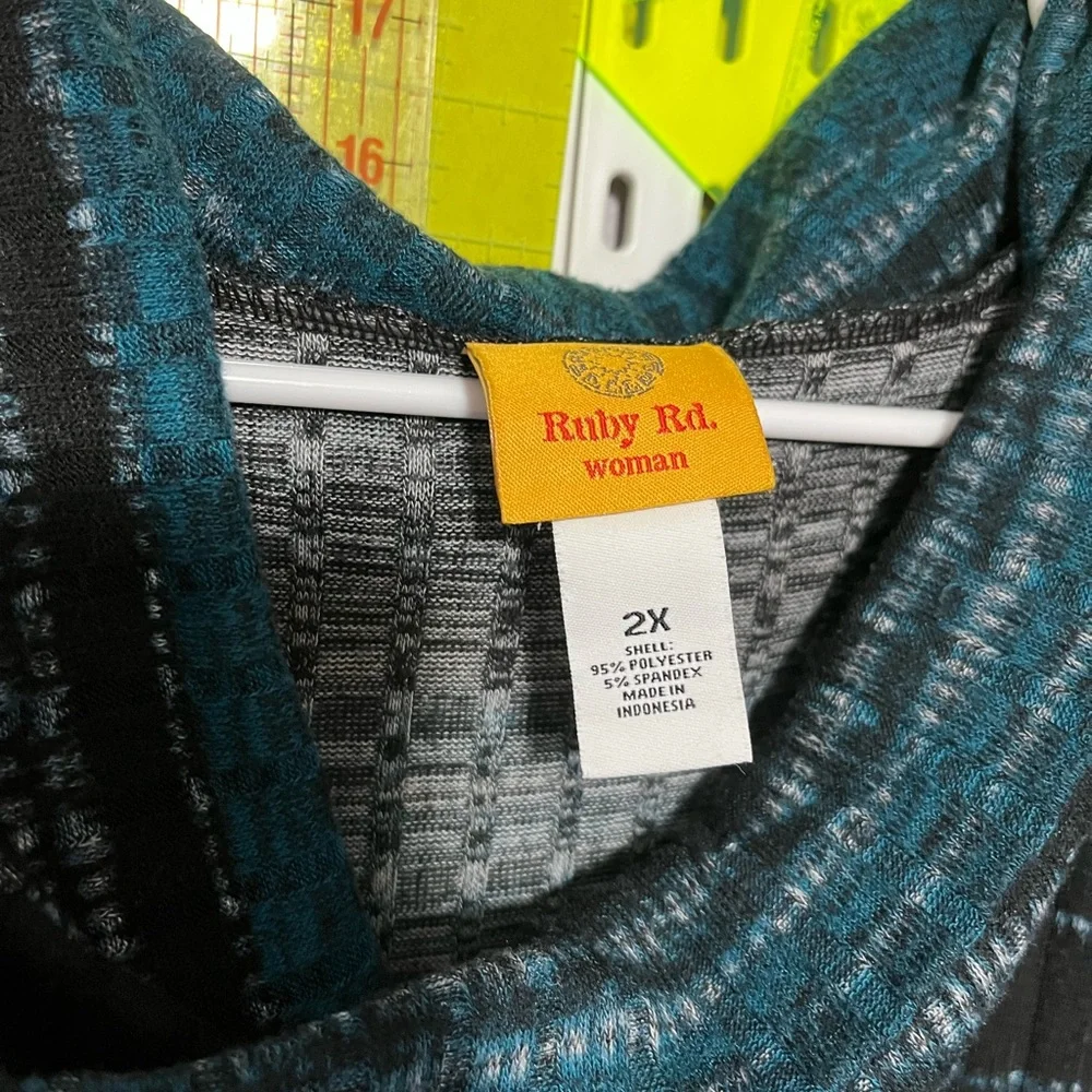Ruby Rd Sharkbite Sweater 2XL - Picture 2 of 2